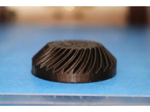 Spiral bevel gear