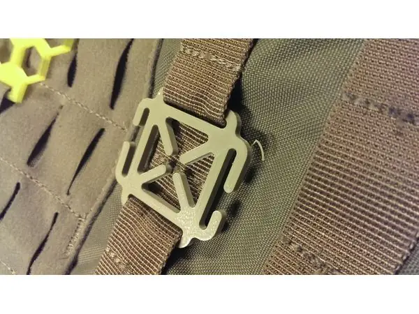 Molle translator for merges, turns, and diagonal angle changes