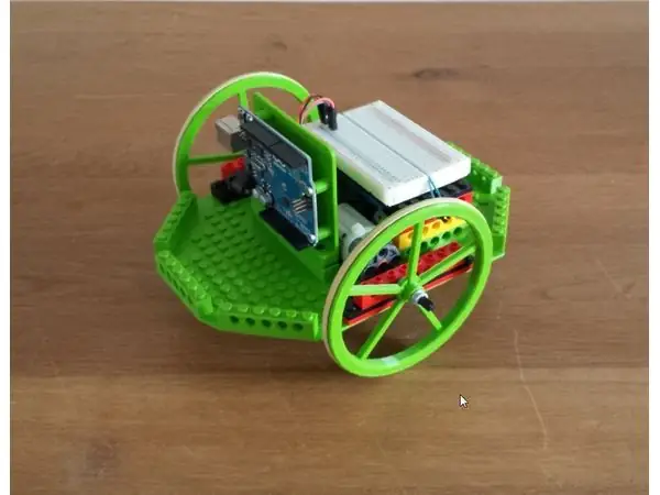 modular platform to experiment with arduino on a lego motor based robot platform.
