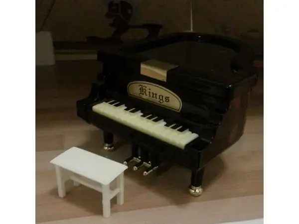 Piano bench