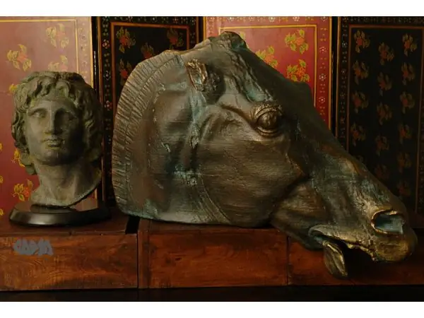 Head of a horse of Selene
