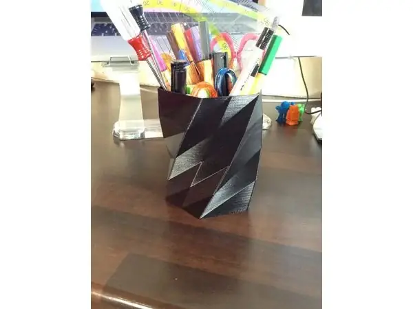 Pen Holder