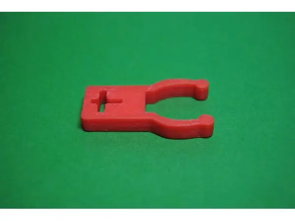 Monster High doll stand clip