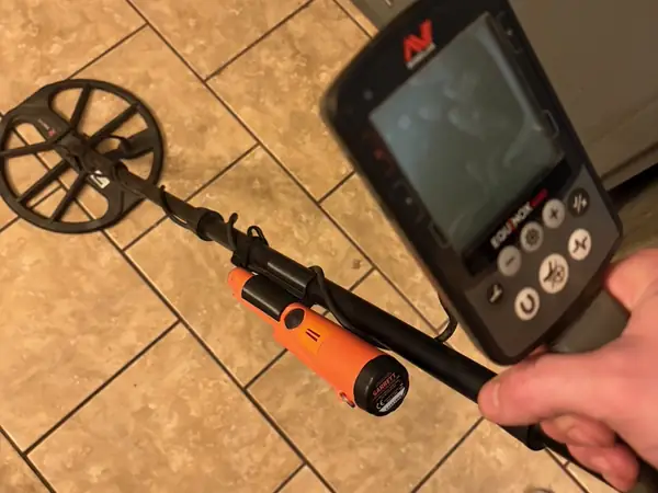 Garrett Pinpointer mount for Minelab detector