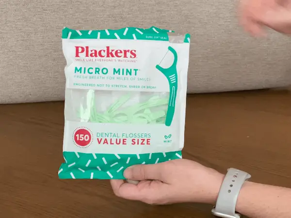 Flosser Dispenser for Plackers