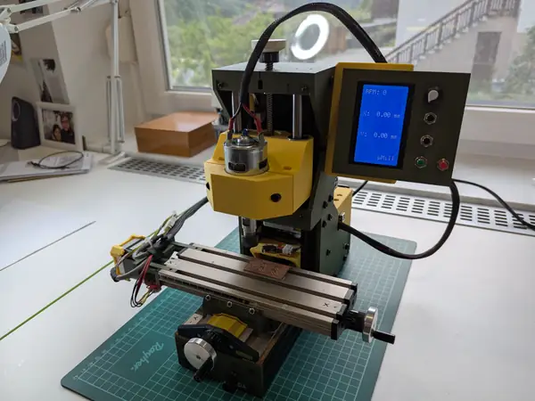 µMill – Manual Micro CNC Mill with Digital Readout