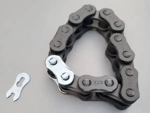 Motorcycle Chain & Master Link, 13 Links, 525 size
