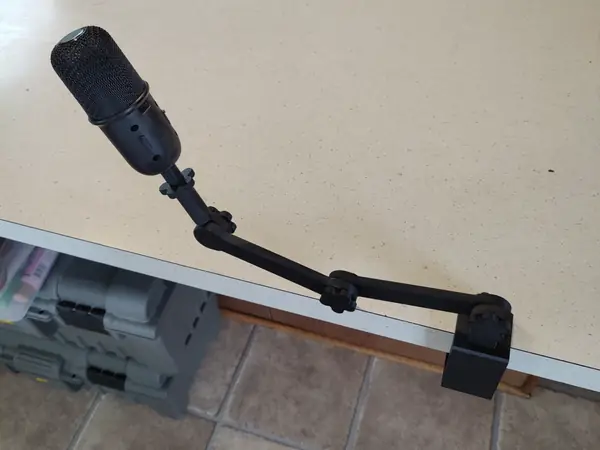 Clamping MIC Arm