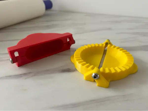 Dumpling Maker