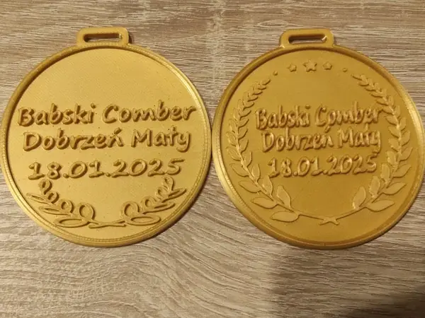 Medal awards with your own editable text and icons
