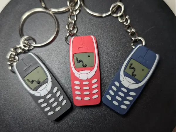 Playing snake with Nokia 3310