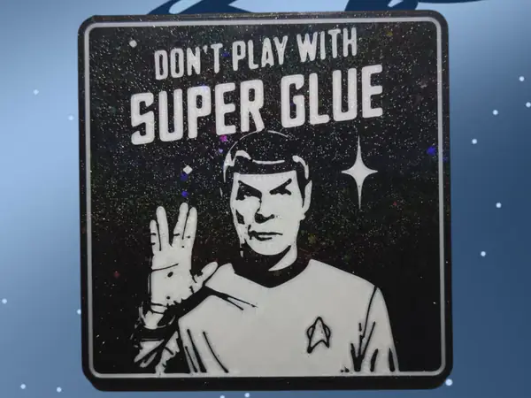 Dessous_De_Verre_Don't_Play_With_SuperGlue