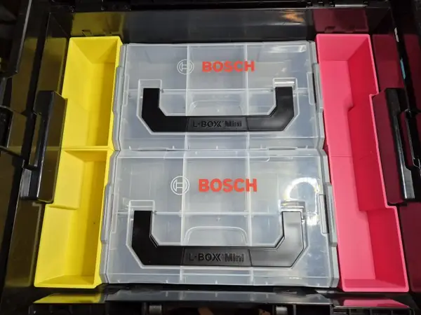 Side inserts for the older-style L-Boxx case