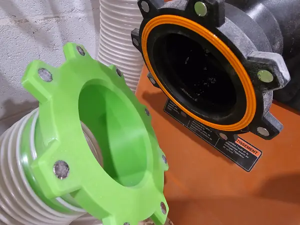magnetic dust collection adapters with gaskets