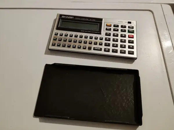 Sharp PC‑12xx – Ersatzabdeckung