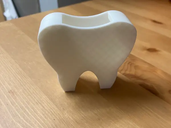 Tooth Shaped Pot