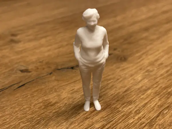 Kleine alte Frau