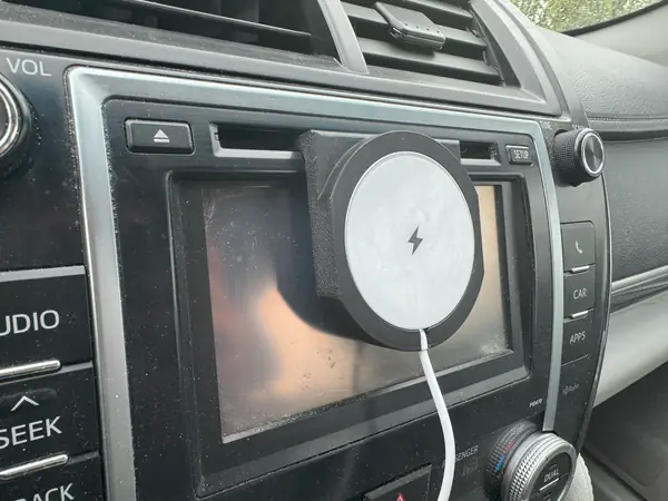 iPhone Car Mount for Nanami Magsafe Charger