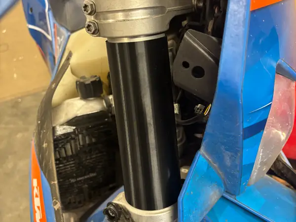 KTM 300 EXC/XCW TBI Upper Fork Wrap/Gaurd