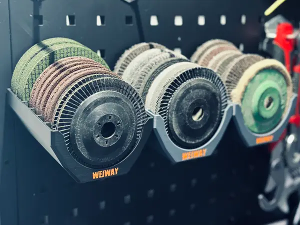 Grinder disc holder 