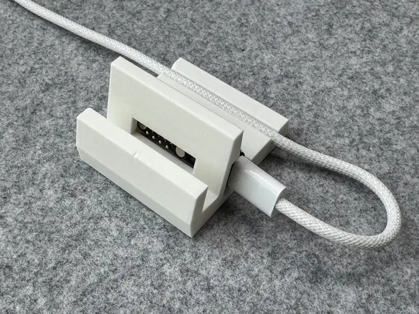 Charging Dock for XTEink X4 Pro (adaptor needed)