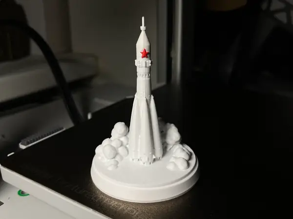 Soyuz Launch — Stylized Rocket Diorama