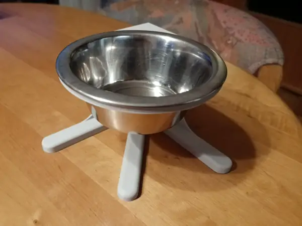 Napfhalter für Katzen-Butze