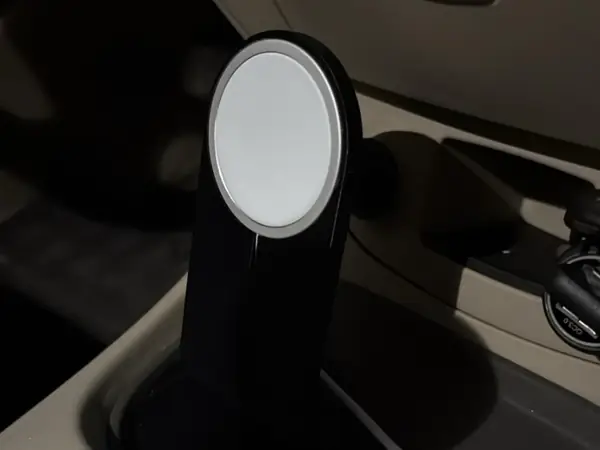 Hyundai Accent Magsafe ashtray holder phone holder