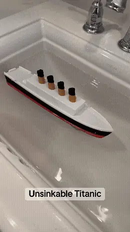 Unsinkable Titanic Floating Toy