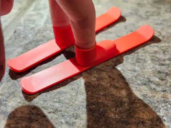 finger ski (check the profiles)
