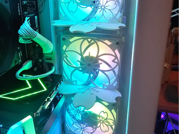 Sakura Cherry Blossom 120mm Fan Platform