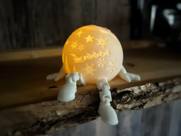 Articulated Christmas Ball Tealight