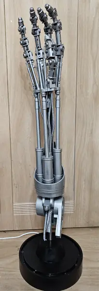 Terminator T800 Arm with Light Base