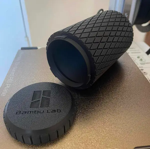 Container with Twist Lock / No supports 