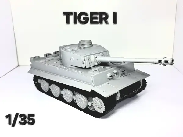 TIGER 1 1/35 SCALE TANK MODEL