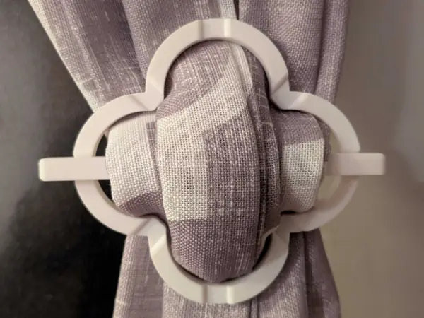 Curtain Tie Back - Clover Style