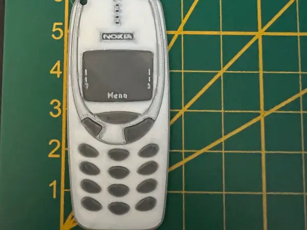 Nokia 3310 Keychain –A Retro Legend in Your Pocket