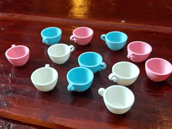 tiny tea cups