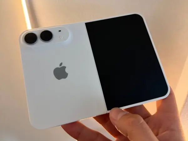 iPhone 18 Duo