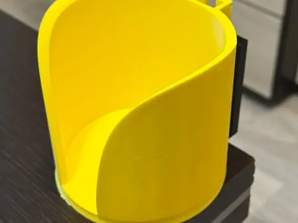 universal cup holder
