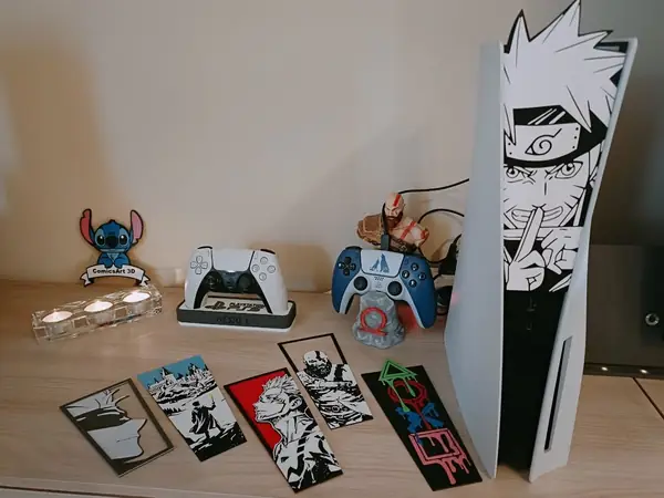 PS5 custom frontal plates : anime-games-movie