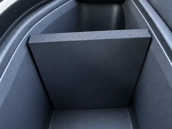 Toyota Crown Cup Divider / Insert