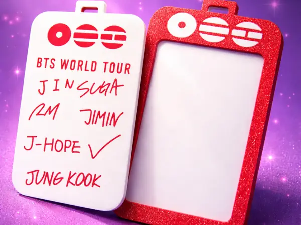 BTS Photocard Holder – World Tour Edition K POP