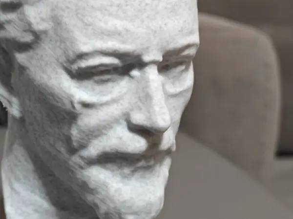 Chehov bust