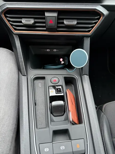 Cupra/Seat Leon IV MK4 Phone Mount