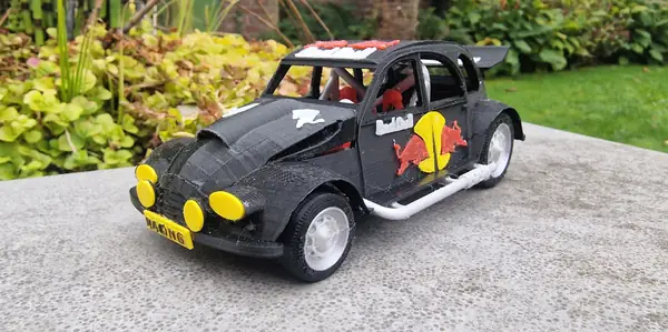 Citroen 2CV Rally Designer Ed van der Heijden.