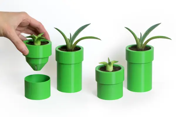 Warp Pipe - Super Mario - Flower pot / planter