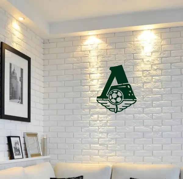 The emblem of FC Lokomotiv Moscow est.1922