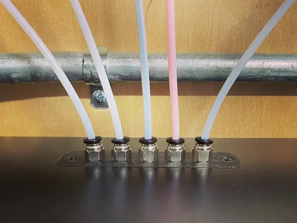 Bowden Tube Multi Filament Manifold