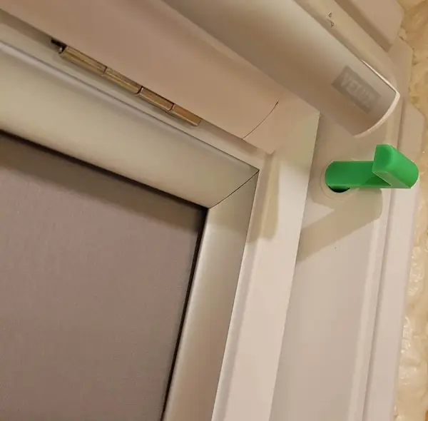 Velux (roof) window limiter